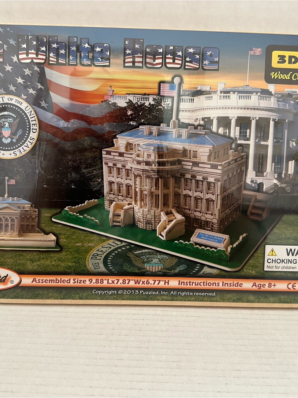 3D White House Wood Craft Kit - Beige and Green. NIP #10